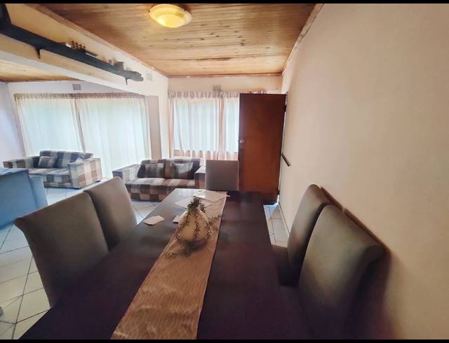 3 BEDROOM HOUSE FOR SALE IN GENERAL ALBERTSPARK